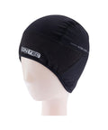 Helm-Unterziehmütze CONTEC Red Line Head Buffer DLX auf einer Kopfform, Ohren sind mit abgedeckt