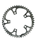 Silbernes Kettenblatt Stronglight mit 42 Zähnen, fünf Armen und Steighilfen auf 110 mm Lochkreis
